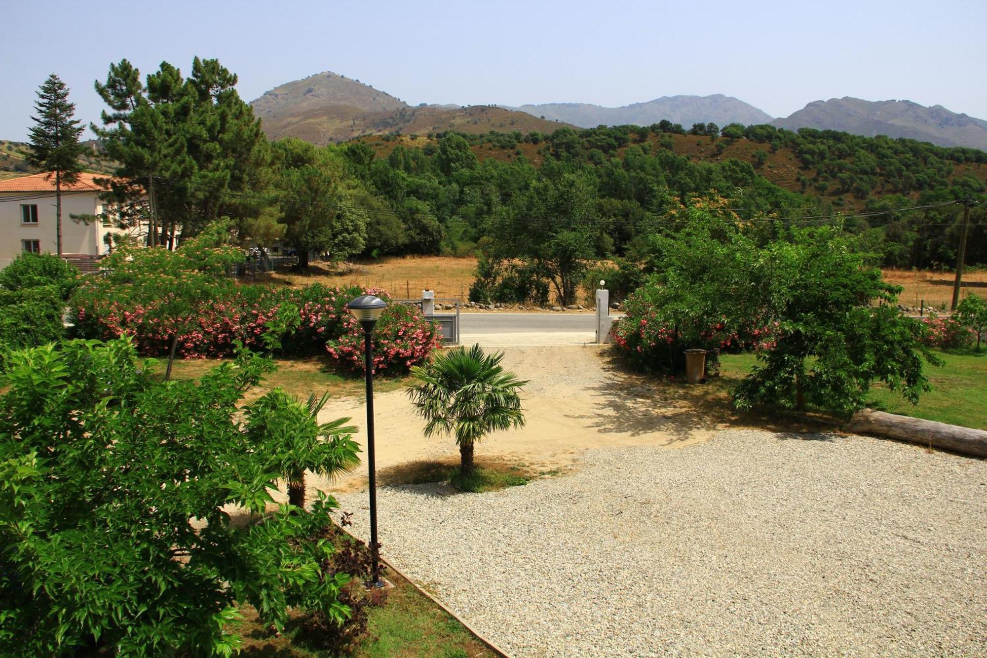 L'Attrachju Bed and Breakfast Corte  Exterior foto